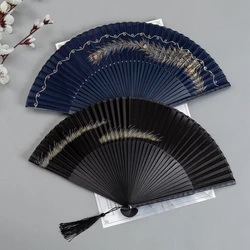 중국어 바람 7 인치 접는 팬 고전 복고풍 바람 공작의 깃털 핫 골드 남성과 여성의 Cheongsam 휴대용 댄스 팬