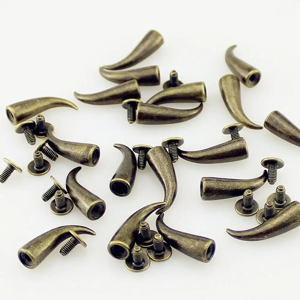 20pcs Bend Design 7*20MM Metal Black Punk Rock Rivets For Leather Craft Spikes And Studs For Clothes Handmade DIY Belt Shoes