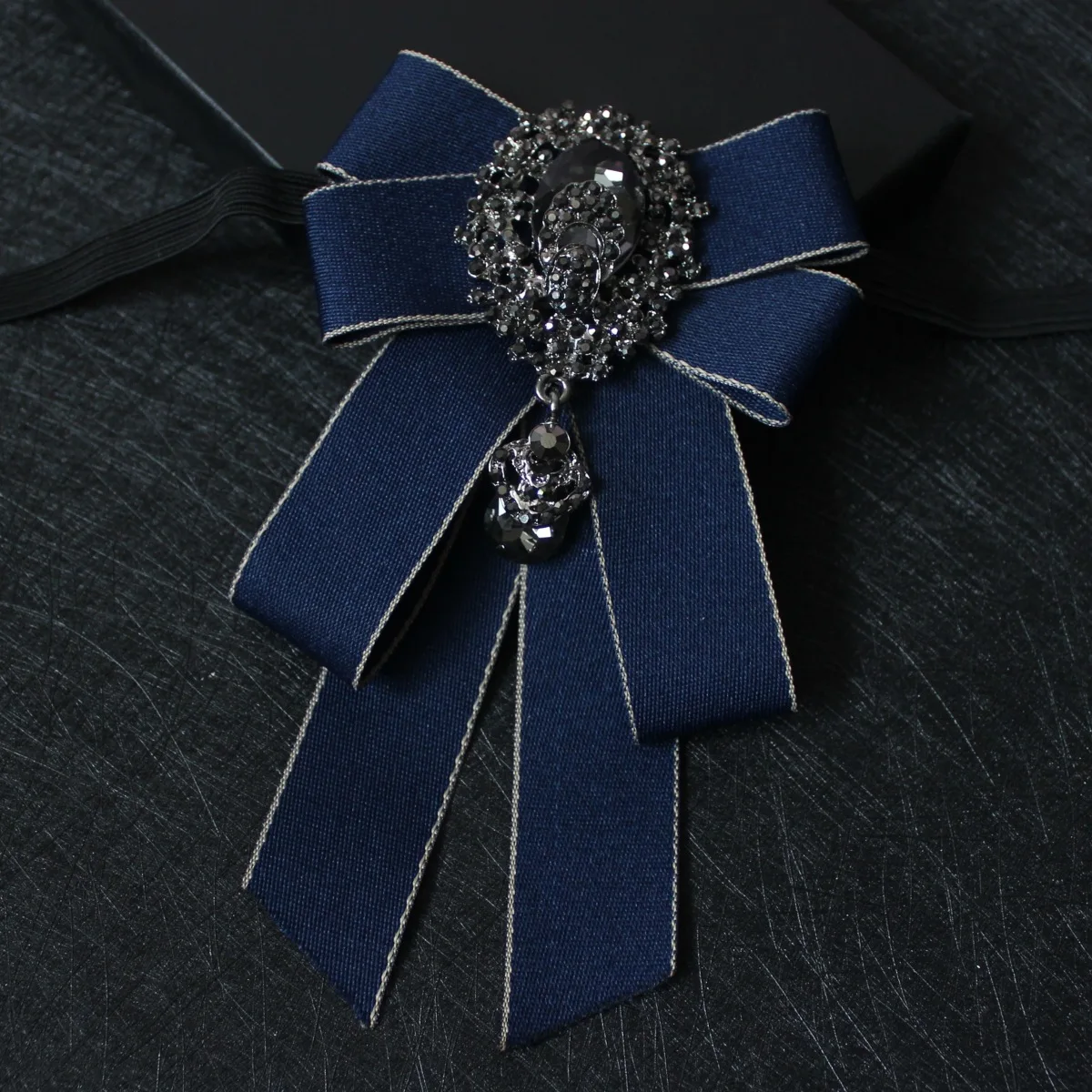 Retro Handmade Ribbon Bow Tie Brooch Rhinestones Crystal Necktie Men's Suit Shirt Collar Pin Luxulry Webbing Jewelry Accessories