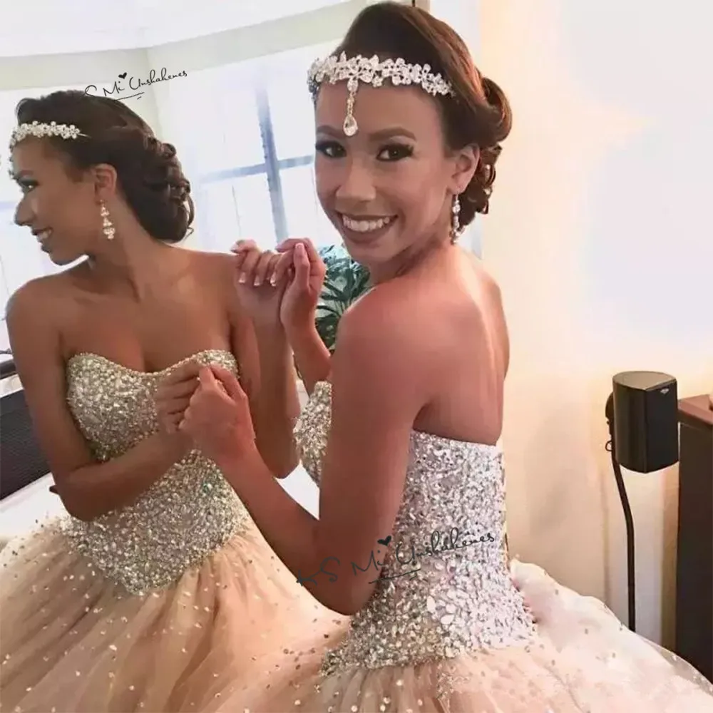 샴페인 크리스탈 Quinceanera 드레스 2020 스파키 볼 가운 드레스 15 Vestido 드 Debutante 파라 15 anos 저렴한 스위트 16 드레스