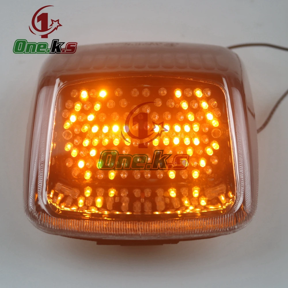 Motorcycle accessories For HARLEY DAVIDSON V-Rod VROD  LED rear taillight integrated turn signal function Brake light view 5