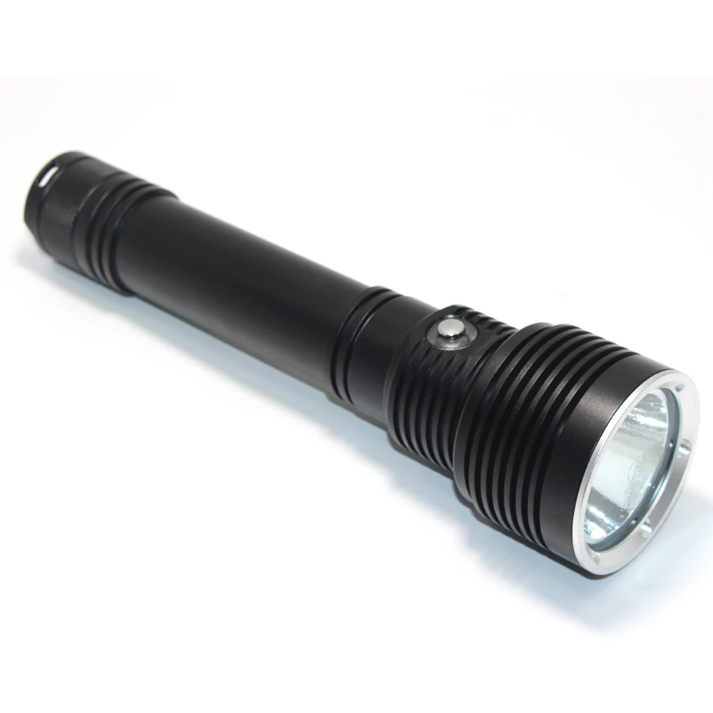 new LED Diving Flashlight 4000 Lumens XHP70.2 Yellow/White Light 100 Meter Waterproof Light Underwater 5-modes 26650 Hunting lam