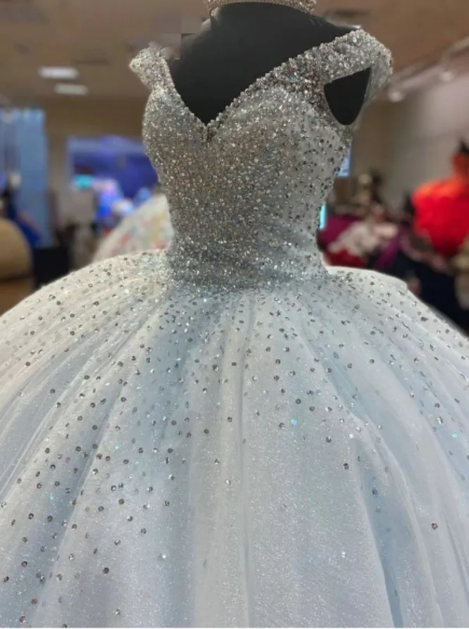 جديد الأزرق الكرة ثوب Quinceanera فساتين 2021 الحلو 15 16 بنات عيد ميلاد فستان حفلات القوس الخلفي منتفخ حجم كبير مخصص