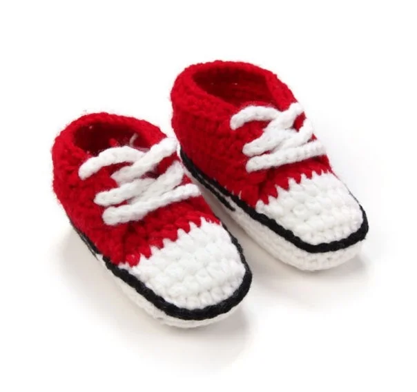 Chaussures multicolores pour nouveau-né, chaussons en crochet, à lacets, faites à la main, 10cm