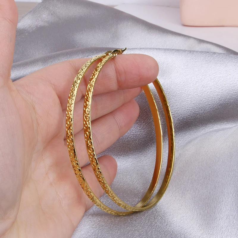 Stainless Steel Round Big  Hoop Earring for Women Gold Color High Quality Wave Patter Nice  Elegant Gifts New Jewelry 2022