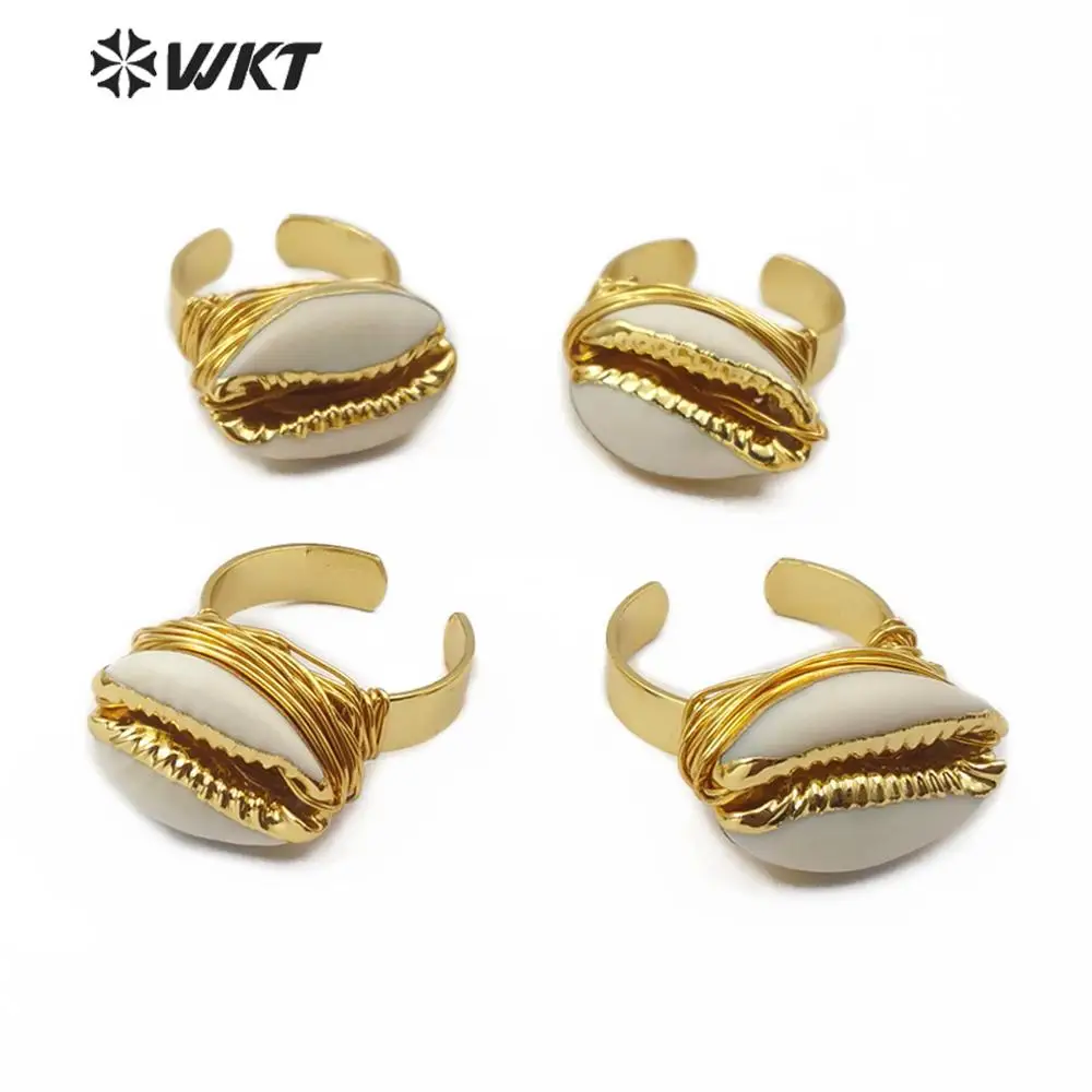 WT-R339 Natural Cowrie Shell Ring Wire Wrapped Cowrie Ring With Gold Electroplated Band Fashion Sea Shell Jewelry