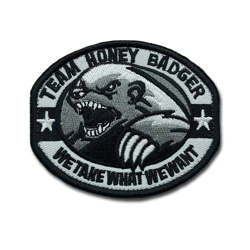 HONEY BADGER Patches high quality Embroidered Creativity Badge Hook Loop Armband 3D Stick on Jacket Backpack Stickers