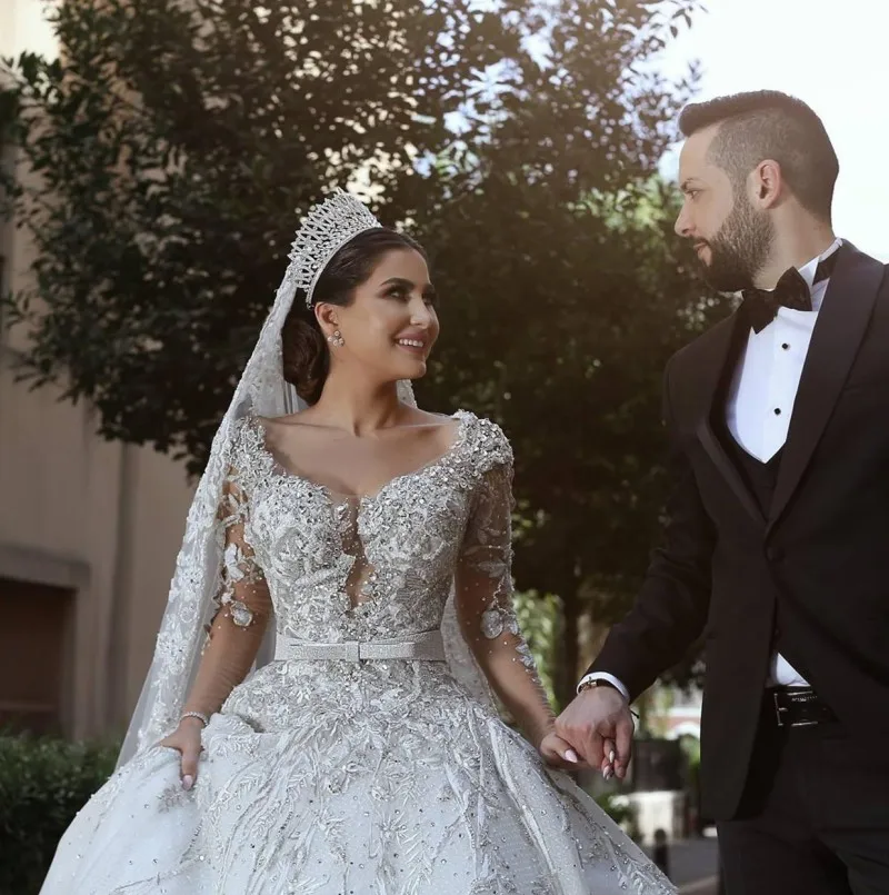 Vestidos de novia vestido de casamento de luxo do vintage manga longa rendas africano plus size contas muçulmanas zuhair murad vestido de noiva