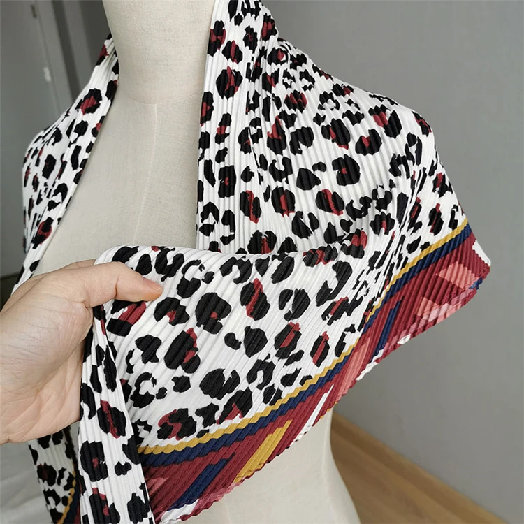 HOT SELLING Miyake pleated Autumn new fashion scarf diamond Leopard print scarf IN STOCK