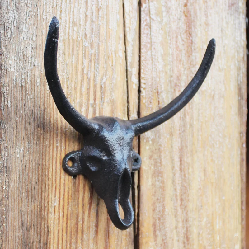 Vintage Bull Head Cast Iron Wall Hook With 2 Hangers American Country Farm Accents Home Garden Decor Wall Mounted Keys Hooks