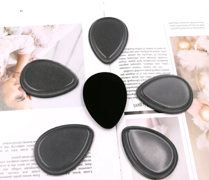 Dual Makeup Sponge - Silicone Side For Primer Application - Blotting Side Remover Puff