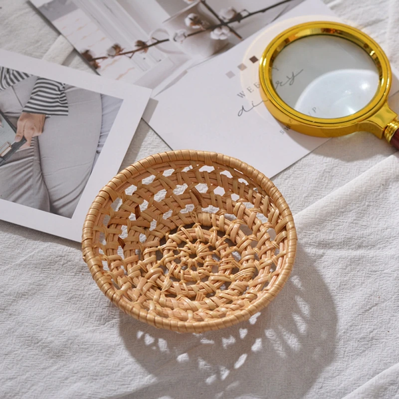 Rattan Bread Basket Round Hand-Woven Tea Tray Food Serving Platter For Dinner Parties Coffee Breakfast Container Household