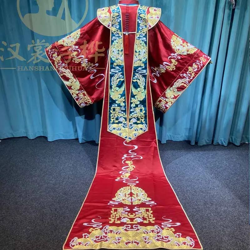 الزفاف الصيني التقليدي Hanfu طويل الذيل حساسة التطريز العروس العريس الأحمر زي الزواج الوقوف طوق زوجين وتتسابق