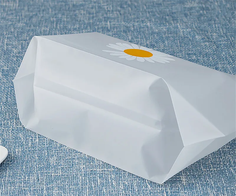 50 Stück transparente Kunststoffbeutel mit Kordelzug zum Mitnehmen, Lebensmittelverpackung, Salat, Kuchen, Aufbewahrung mit Griff – Detail 2