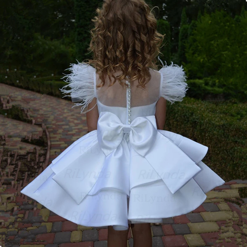 Robe blanche élégante au genou, robe d'été sans manches pour fête d'anniversaire de bébé, robe de mariage pour fille