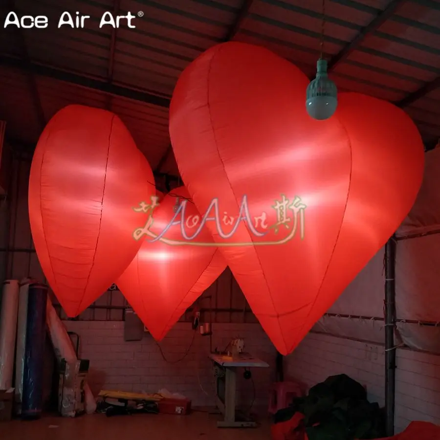 

Customized Soft material big heart model inflatable red heart with colorful led lights for party and club/event decoration