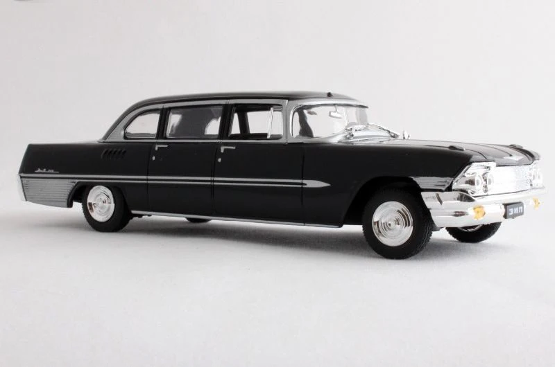 NEW 1/43 Scale ZIL-111G USSR Cars Diecast Alloy toy Model for collection gift