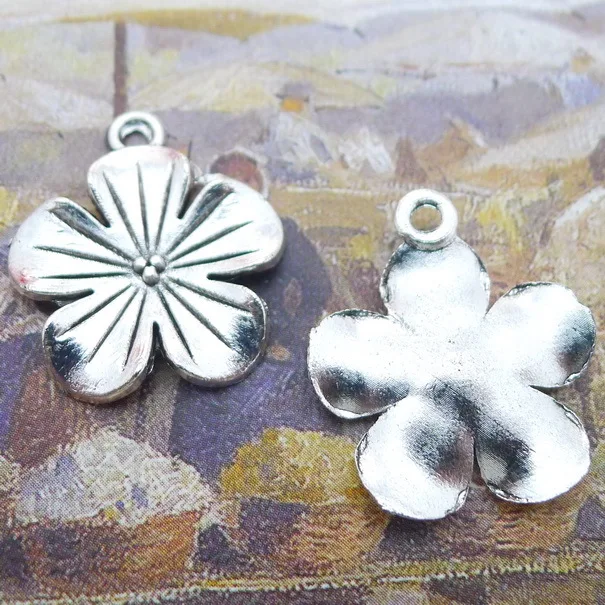 15pcs/Lot 20x23mm Antique Silver Color Flower Charms Pendant For Jewelry Making DIY Jewelry Findings