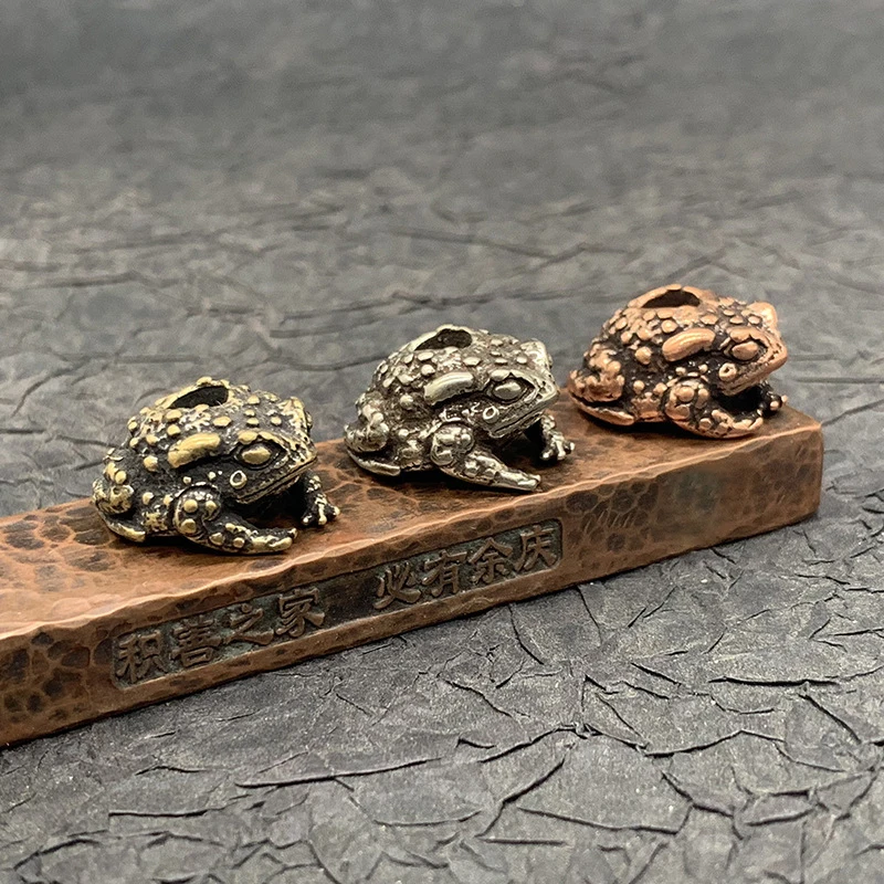 Retro Brass Frog Knife Beads DIY EDC Outdoor Tool Lanyard Hanging Jewelry Accessories Toad Umbrella Rope Keychain Pendants Gifts