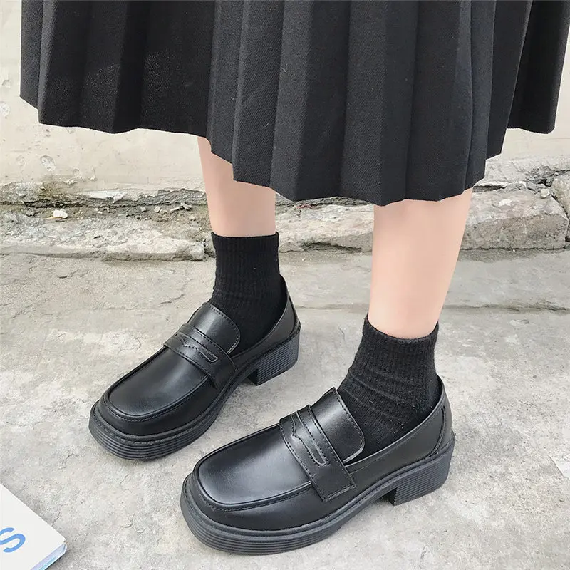 Japońskie buty studenckie dziewczęce buty Lolita JK podmiejskie jednolite buty mokasyny Casual buty Mary Jane platforma śliczne Harajuku