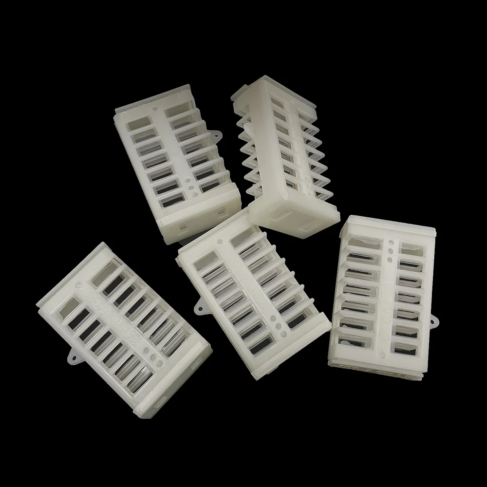 50PCS-90PCS Plastic Virgin Queen Cage Rearing Captivity Introduction Isolated Multifunctional Beekeeping Bee Farm Tools Supplies