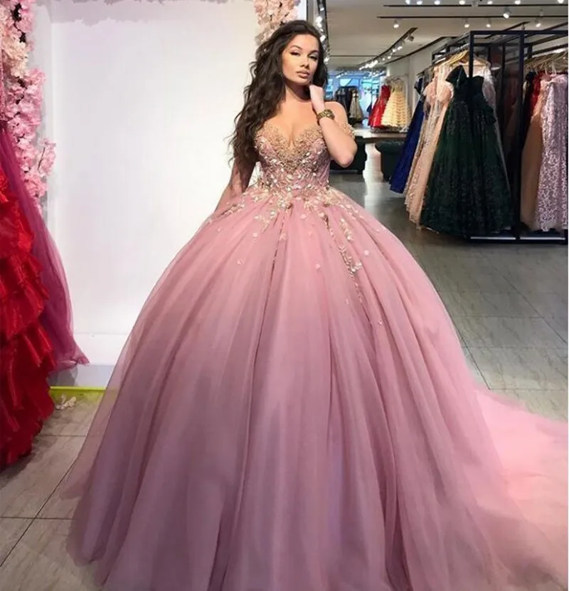 Пыльное Розовое Бальное платье принцессы, платья для Quinceanera 2021 с открытыми плечами, Тюлевое милое платье без рукавов 16 с аппликациями и буси...