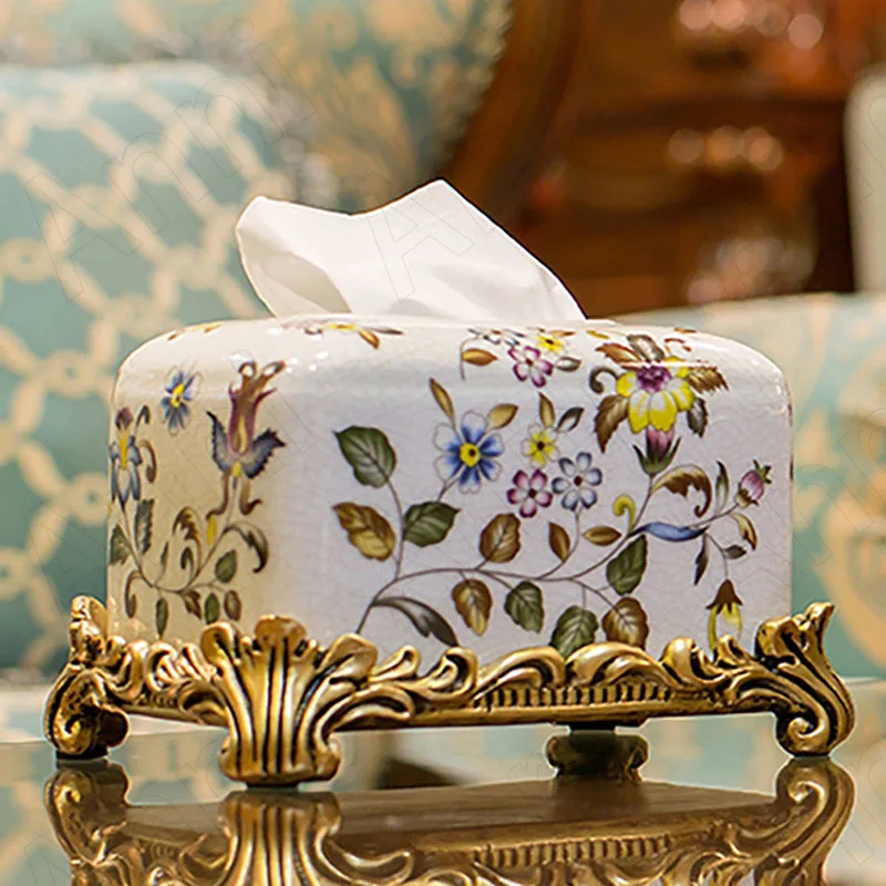 

Creativity Painted Flowers Tissue Box European Pastoral Ceramic Paper Towel Organization Golden Embossed Base Napkin Holder