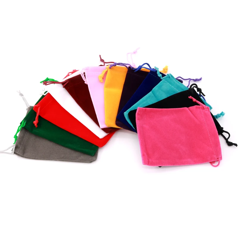 

Multi Colors Small Velvet Gift Bags 5pcs/lot 5x7 7x9cm Fashion Jewelry Earrings Rings Beads Packing Pouches Cheap Drawstring Bag