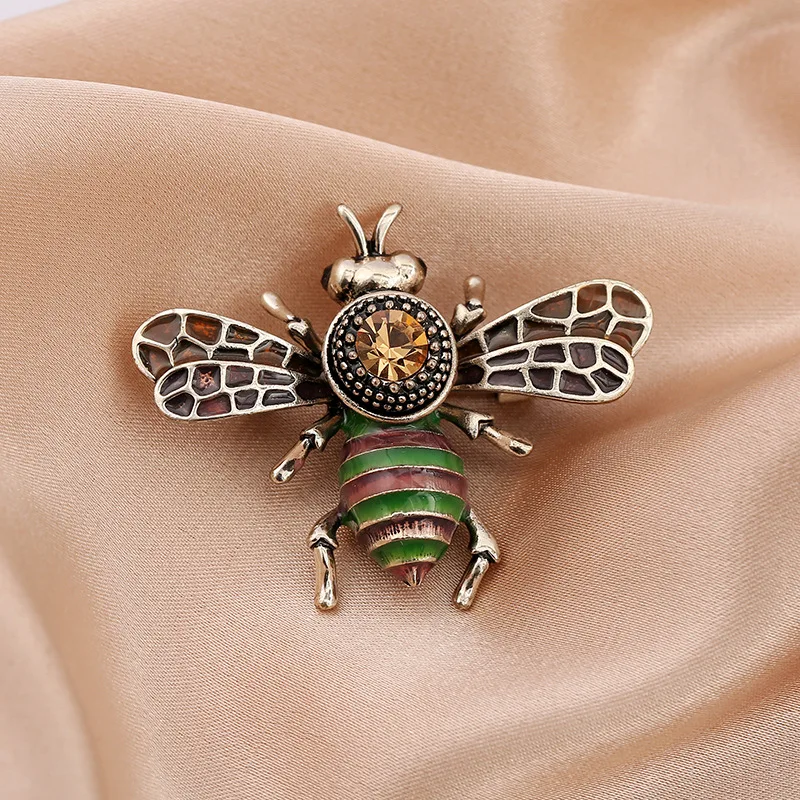 Cute Rhinestone Bee Brooch Women Party Accessories Insect Pearl Corsage Brooches Clothing Accessories