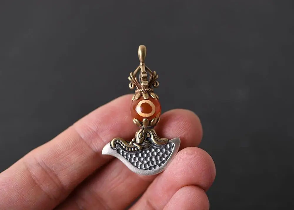 925 Silver Tibetan Dorje Pendant vintage sterling silver onyx-eyed Dorje Amulet Pendant Buddhist Vajra pendant