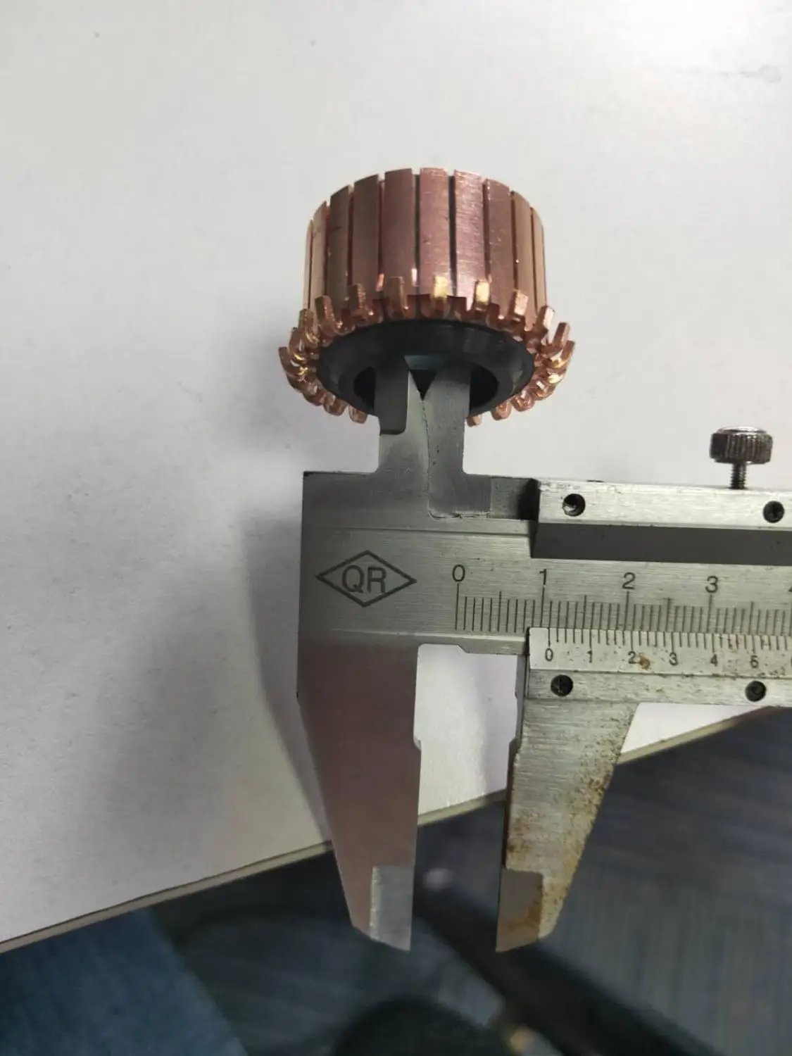 Moteur électrique en cuivre D-032, 1 pièce, commutateur