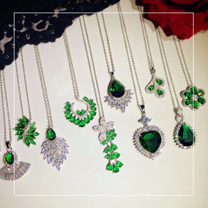 

Vintage Created Emerald Necklaces Pendants For Women 925 Green Cubic Zirconia Clavicle Chain Fine Jewelry Accessories
