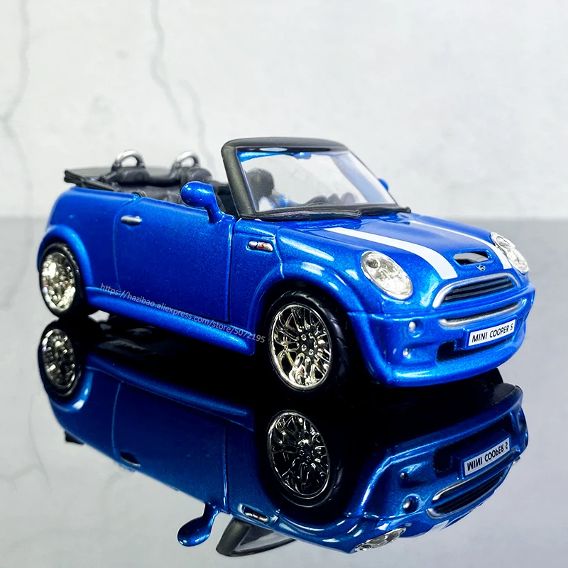 Bburago 1:32 Mini Cooper S Cabriolct  Alloy Car collection WRC rally Car model gifts Toy Special carton pack boy toys