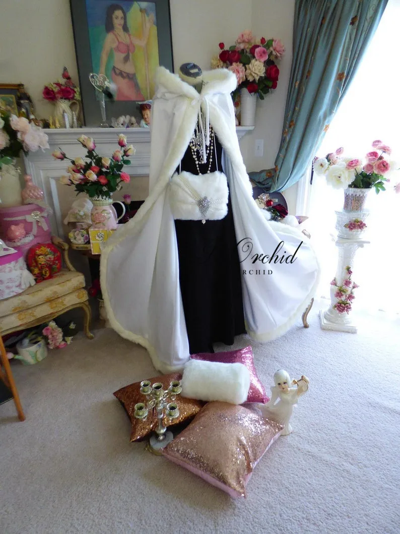 PEORCHID Romantische Prinzessin Weiß Braut Cape Lange Hochzeit Mantel Satin Mit Faux Pelz trim Shrugs Für Frauen Mantel Winter Wrap