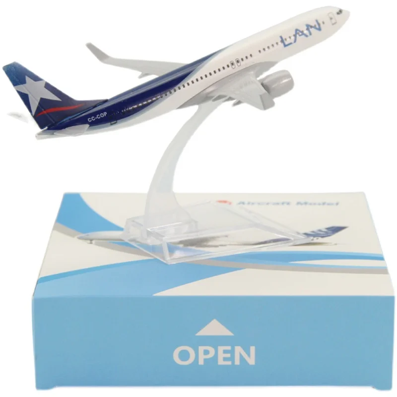 16CM 1/400 Scale B737 Chile LAN Airlines Plane Model Alloy with base Aircraft collectible display Airplanes collection