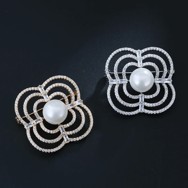 Broches en diamant et fleur pour femmes, accessoire en argent S925, classique, anniversaire, fin, bijoux à la mode, noël, luxe