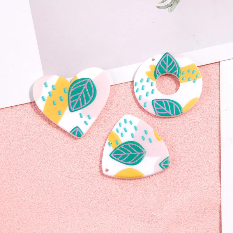 

New style 30pcs/lot color pattern print geometry rounds heart Triangle shape acrylic beads diy jewelry earring garment accessory