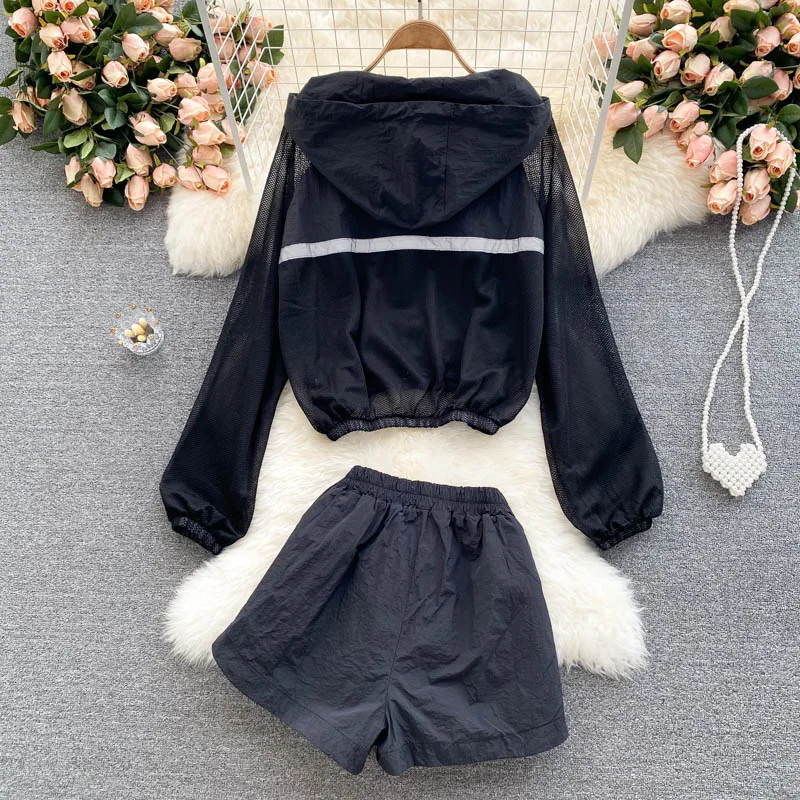 2PCS Sportswear Set Women\'s Casual Hoodies Jacket Hollow Out Long Sleeve Sunscreen Jacket Hot Short Wide Leg Pants Two-piece Set