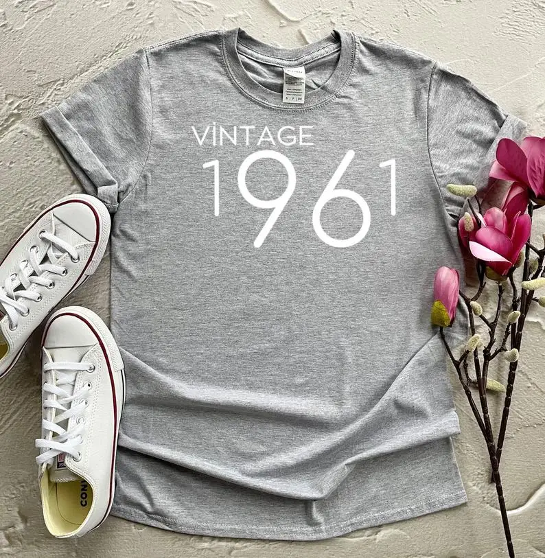 Vintage 1961 Hello 60 Birthday Shirt Women Plus Size Cotton Lady Clothes Fashion O Neck Short Sleeve Tees harajuku Streetwear