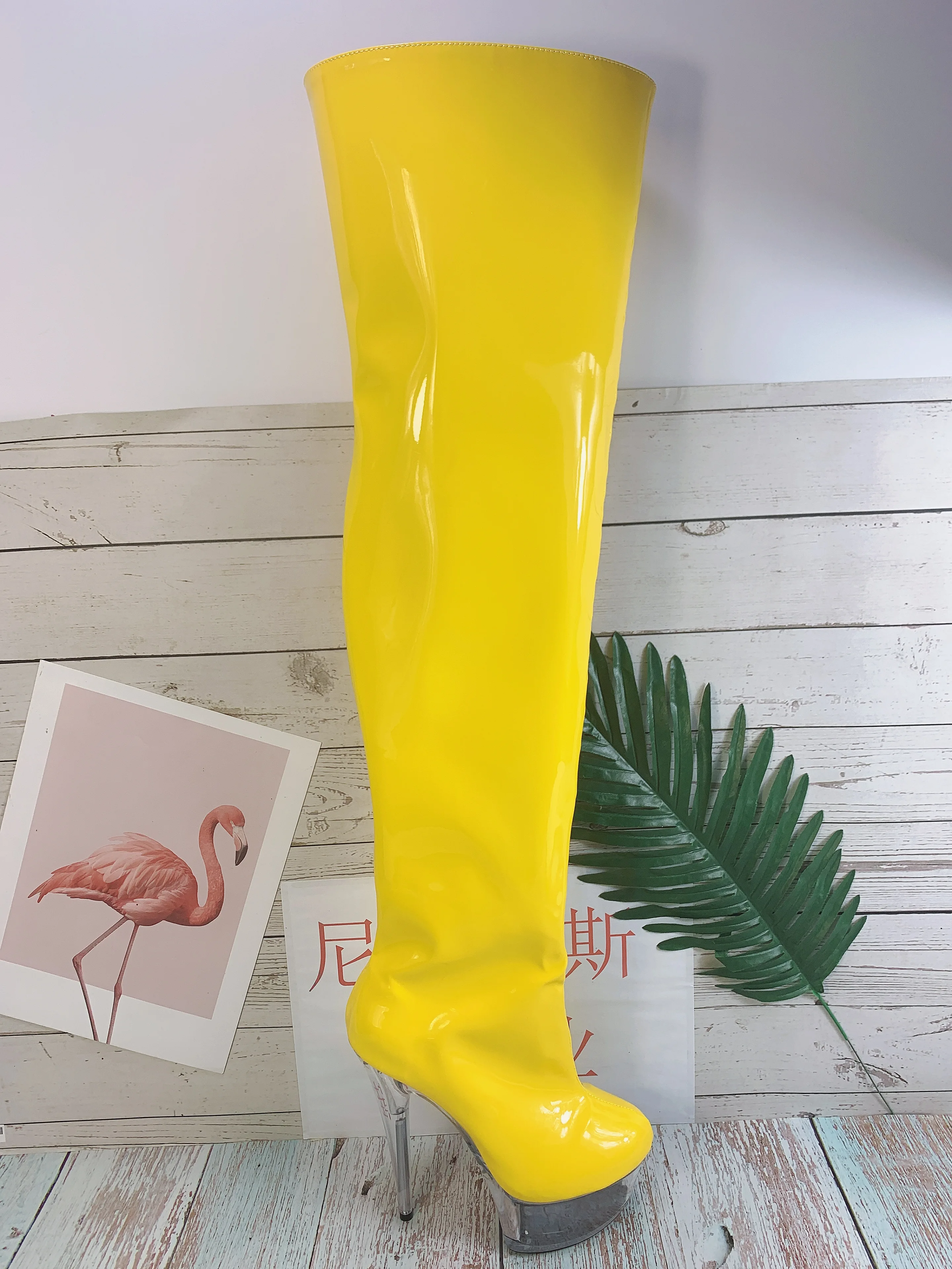 Transparent sole 15 cm sexy boots, super boots to the thigh, the model show noble temperament dance shoes