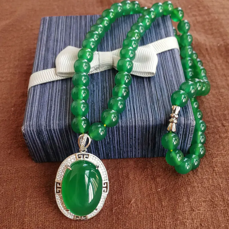 

Natural Green Chalcedony 925 Silver Inlaid Pendant Sweater Chain Long Green Agate Bead Necklace Jewelry Gift