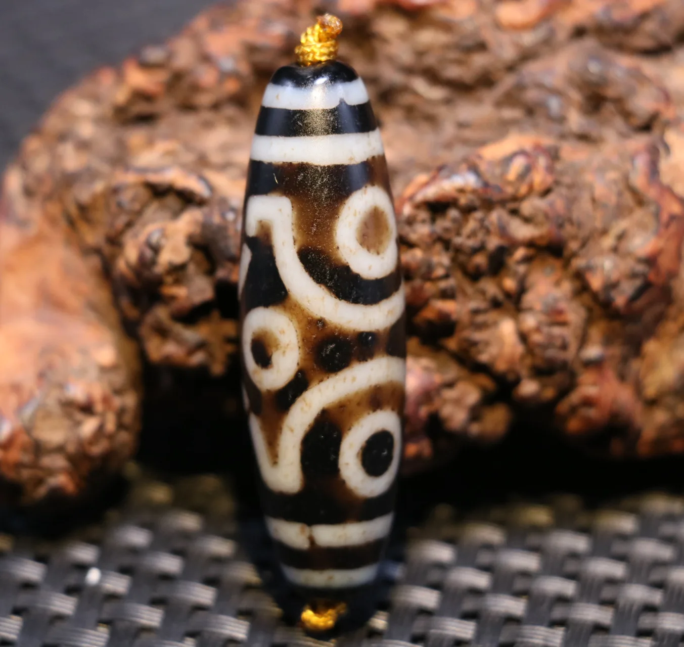 

No.210126N14 Magic Power Tibetan Old Agate 6 EYe Healthy Symbolize Totem dZi Bead Pendant Amulet LZK LKbrother Saurces