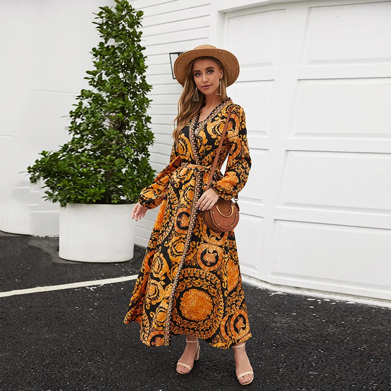 Retro Baroque Style Beach Cover Up Boho Vintage Swimwear Women Saida De Praia Long Beach Dress Tunic Women Kaftan Robe De Plage