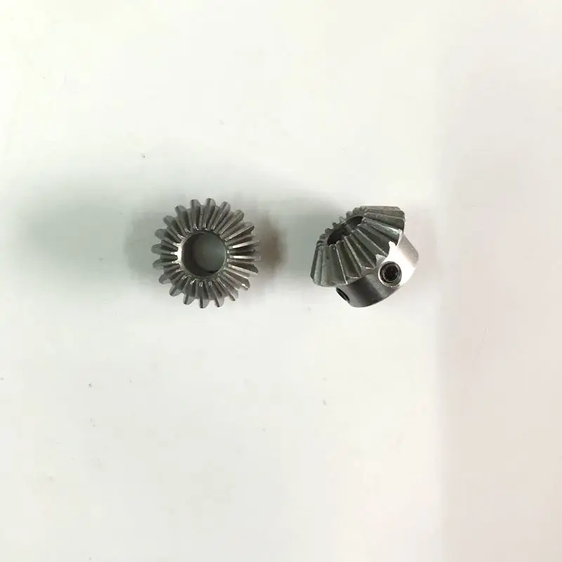 1โมดูลัส90องศามุมขวาย้อนกลับเกียร์ไดรฟ์ Bevel เกียร์คาร์บอนเหล็ก1:1 Bevel เกียร์ด้านใน5 6 8