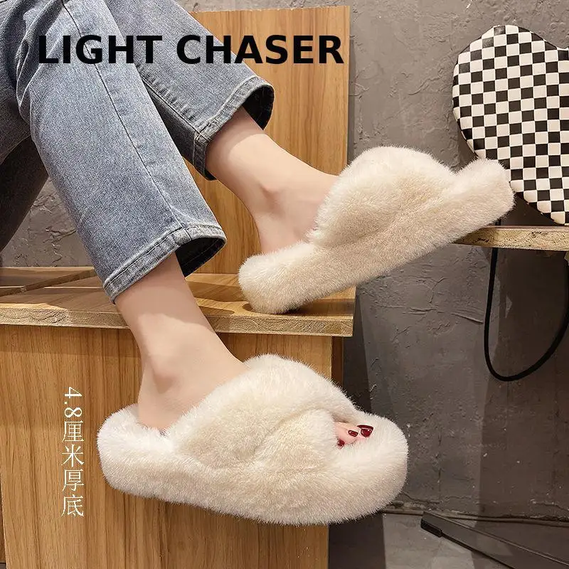 

Plus Velvet Warm Plush Slippers Women's Outer Wear Autumn Winter New Non-slip Cross Cotton Slippers Thick-soled Women's Slippers