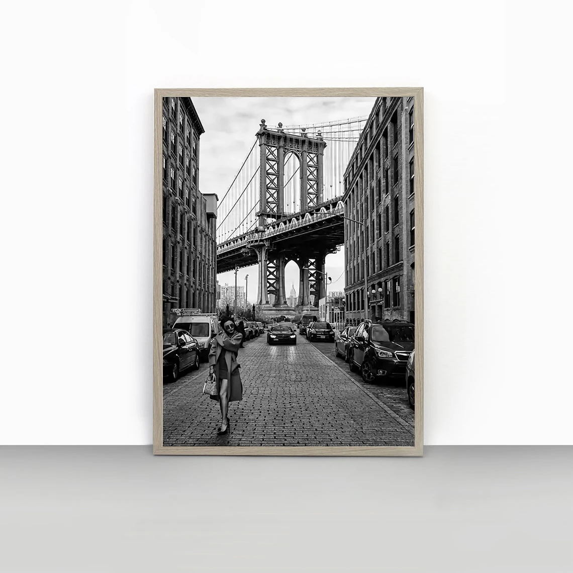 Woman By MANHATTAN Bridge Poster Home Decoration Wall Painting (No Frame)