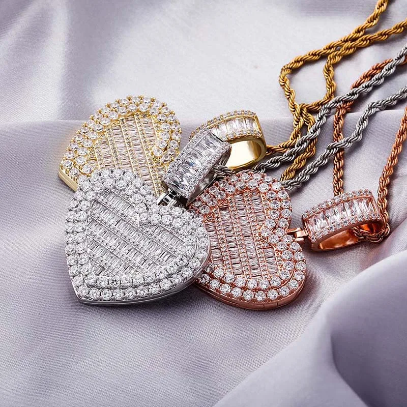 Hip Hop AAA Cubic Zirconia Pave Bling Ice Out Heart Shape Photo Frame Memory Medallions Pendant Necklaces for Men Rapper Jewelry