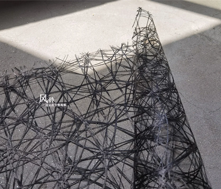 Tela de malla ahuecada para decoración, tejido de diseño de ropa creativa, color blanco y negro, textura Irregular de nido de pájaro, manualidades DIY, utilería de flores