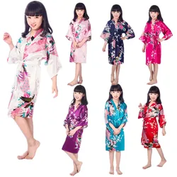 Wholesale Girls Satin Silk Robes for Spa Party Birthday Wedding Bath Robes Toddler Peacock Printed Flower Kids Kimono Robes D10