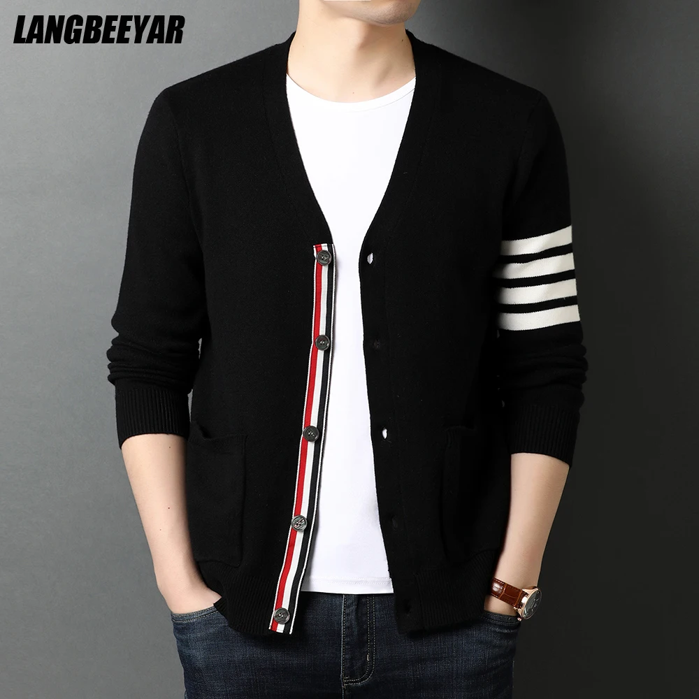 Top Grade New Autum Winter Brand Fashion Knitted Men Cardigan Sweater Black Korean Casual Coats Jacket Mens Clothing 2023